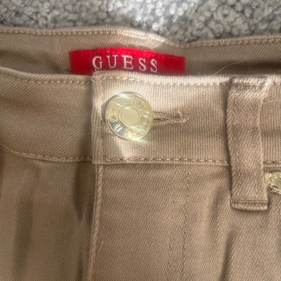 Guess Jeans - Picture 3 of 3